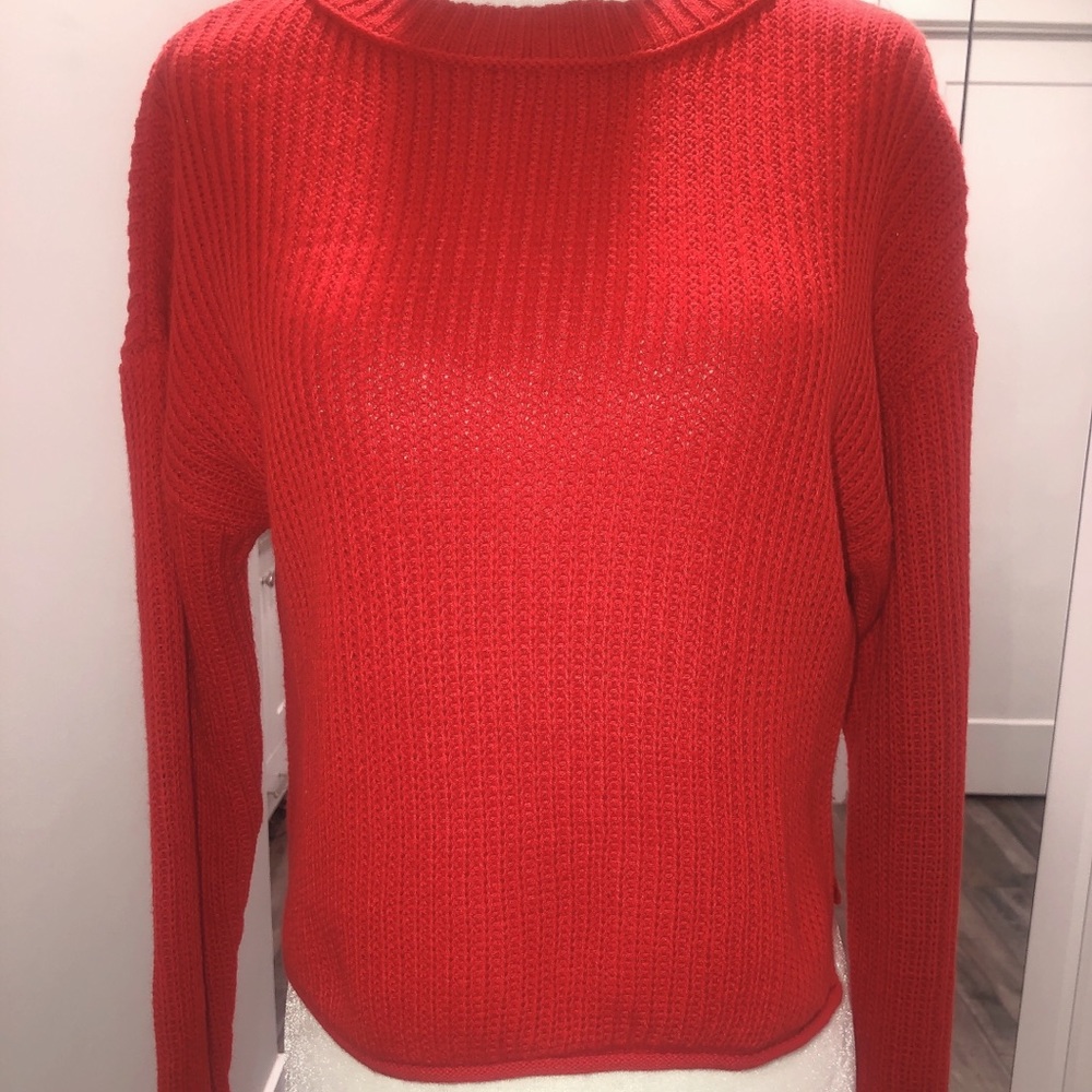 Crop sweater